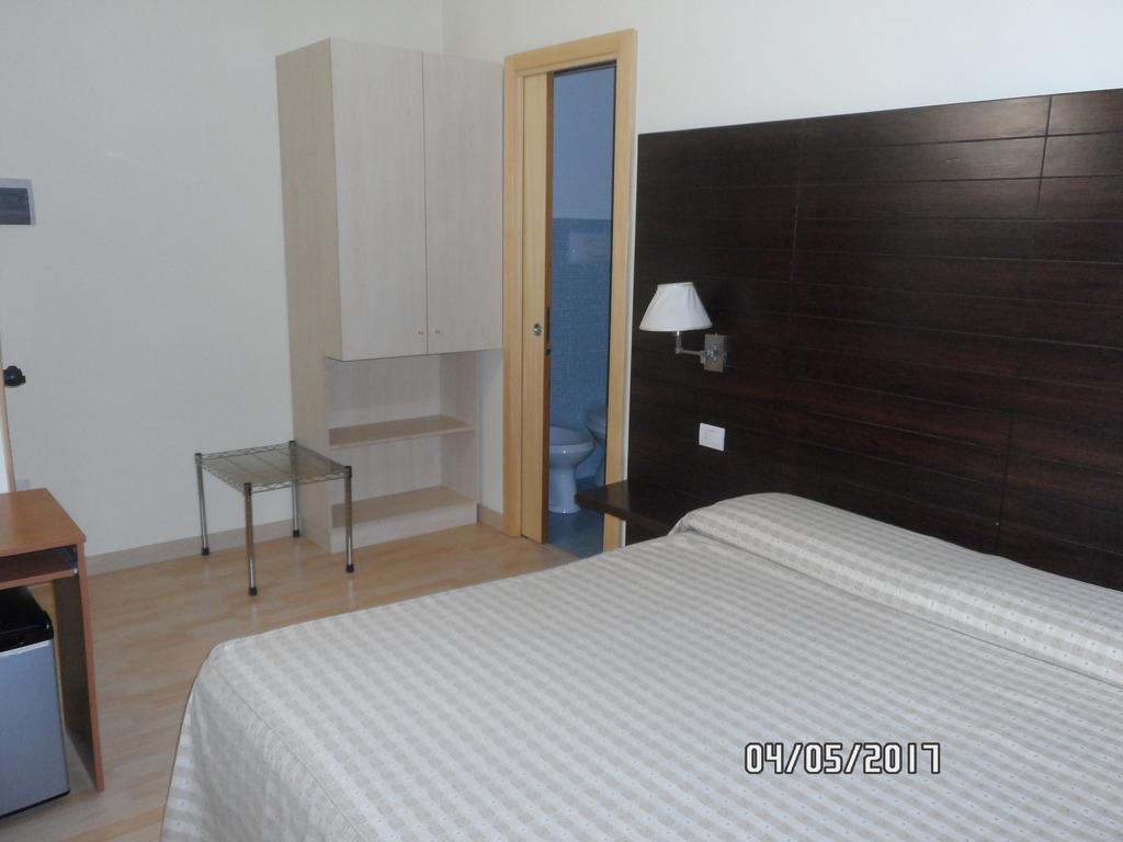 Cava deʼ Tirreni Hotel Diecimare מראה חיצוני תמונה